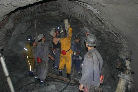 江阳工程爆破中的危险因素分析以及应对工程爆破危险的措施
